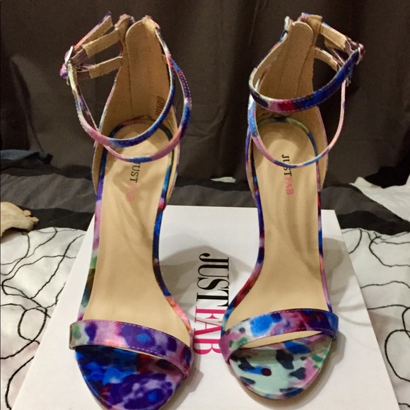 Worn once, Multi coloured high heel - Picture 2 of 4